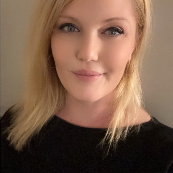 Meet your Posher, Jaci - Picture 3 of 4